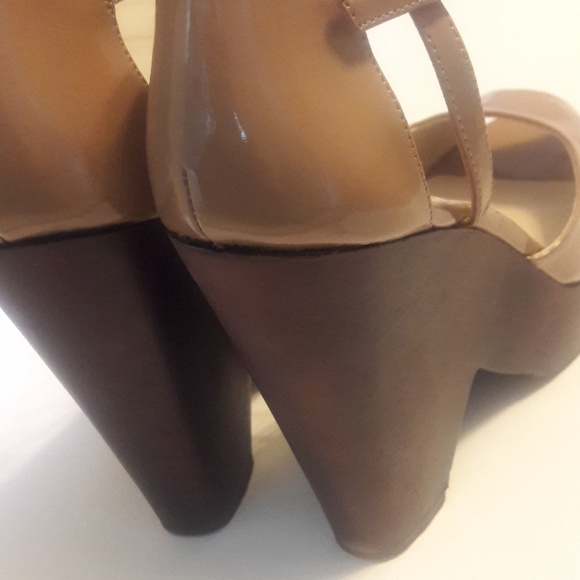 Shoe Mint/ Nude/ Peep Toe/ Chunky Style Heels - Picture 7 of 8